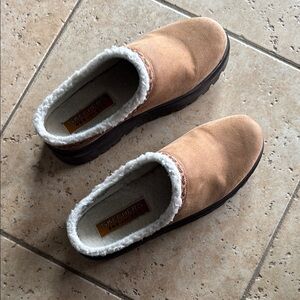 Skechers Tan Slip-On Shoes with Soft White Interior
